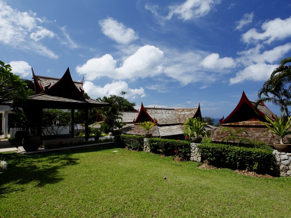Breath-taking panoramic views villa-In the heart of Surin